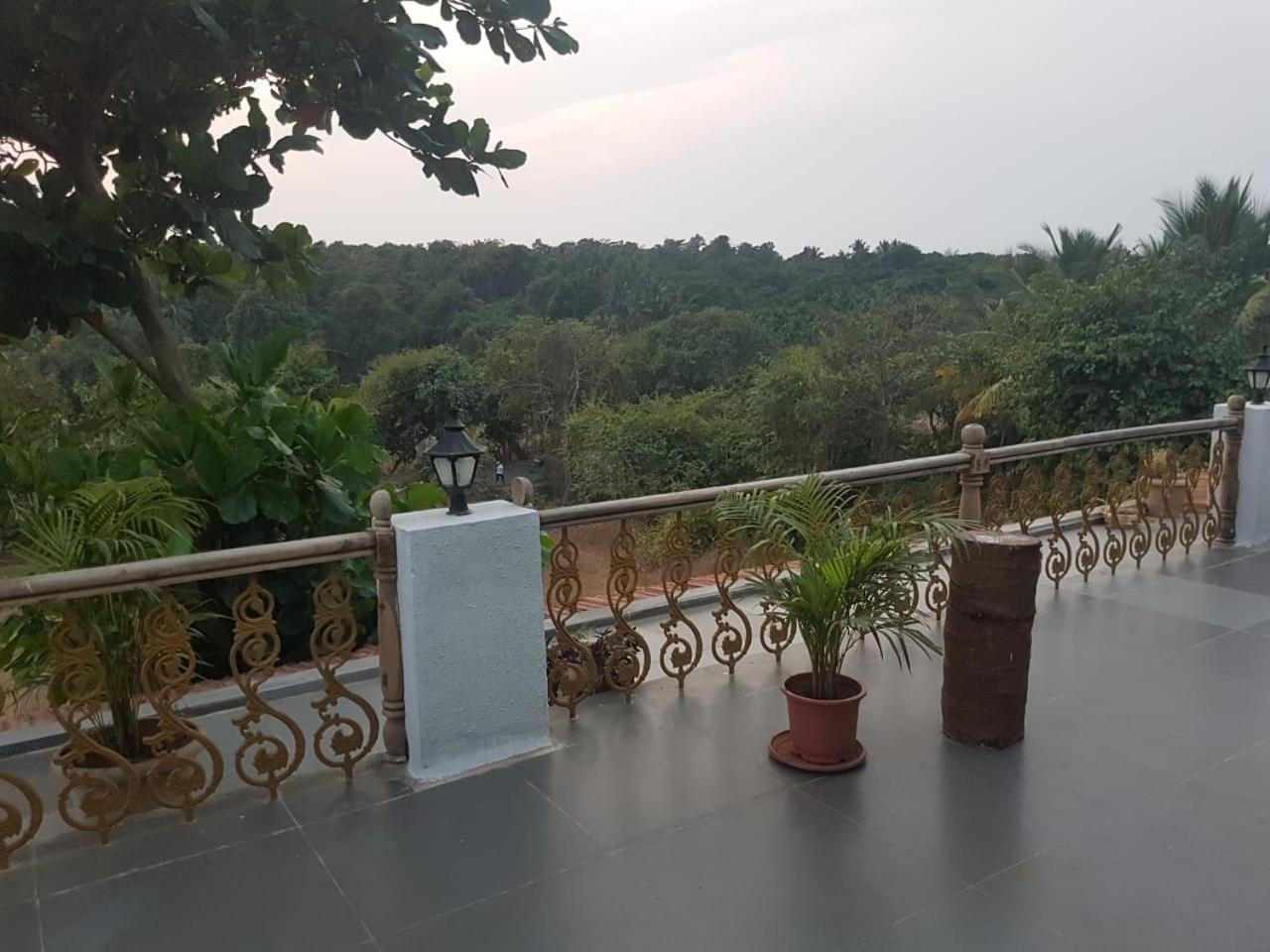 Bed and Breakfast Rutu Enclave Murūd Exterior foto
