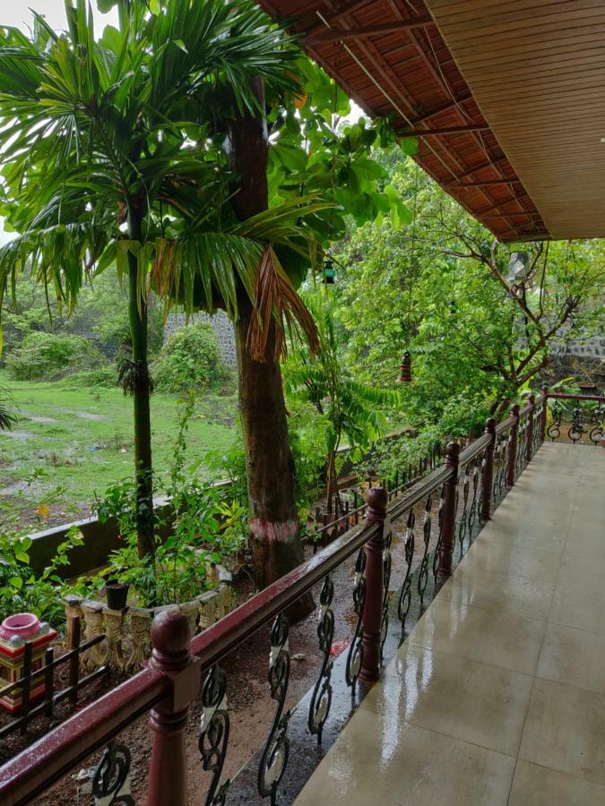 Bed and Breakfast Rutu Enclave Murūd Exterior foto