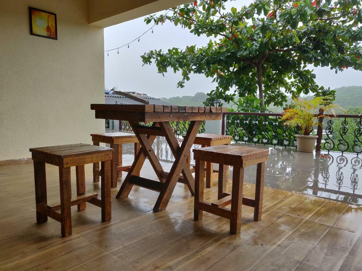 Bed and Breakfast Rutu Enclave Murūd Exterior foto